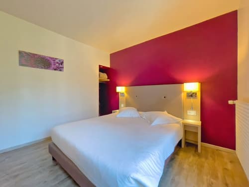 Hôtel de la Gare, Room