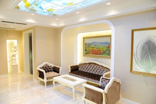 Lot Boutique Hotel, Check-in/check-out kiosk