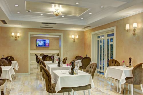 Lot Boutique Hotel, Lobby sitting area