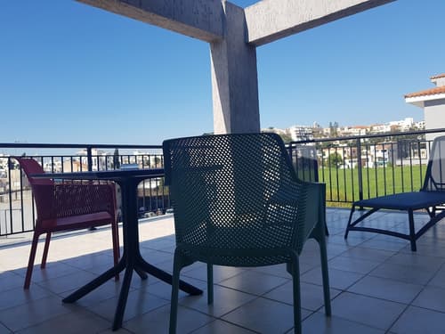 Valentinos Apartments, Primary image