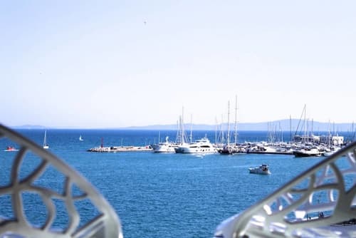 Galeria Valeria Seaside Downtown - MAG Quaint & Elegant Boutique Hotel, Room