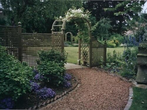 Spylaw Bank House, Exterior