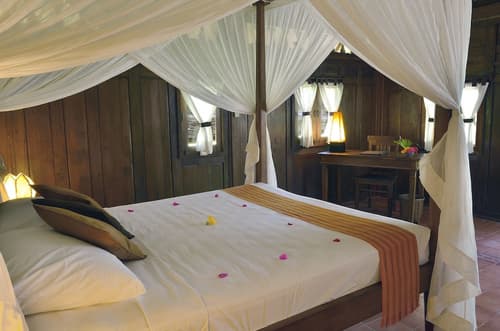 Desa Dunia Beda, Room