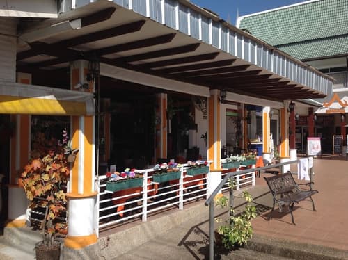 Merlin Plaza Apartments