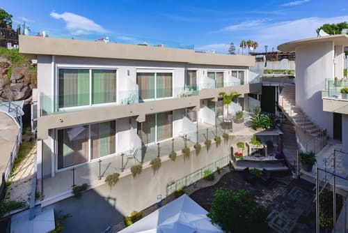 Zeus Residence Hotel, Primary image