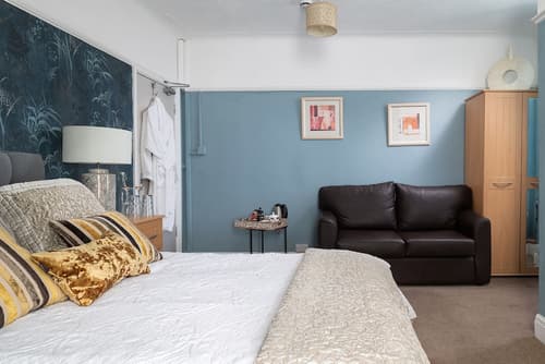 Rosaire Guest House, Room