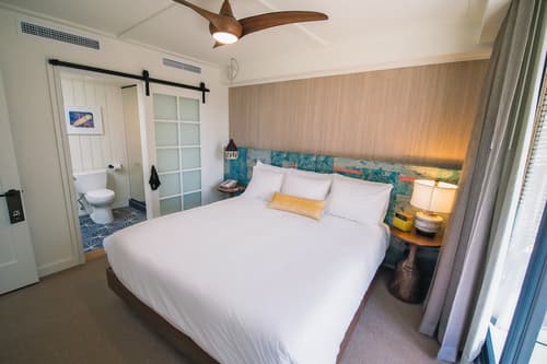The Surfjack Hotel & Swim Club, Room