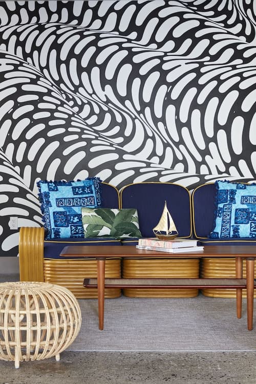 The Surfjack Hotel & Swim Club, Lobby sitting area