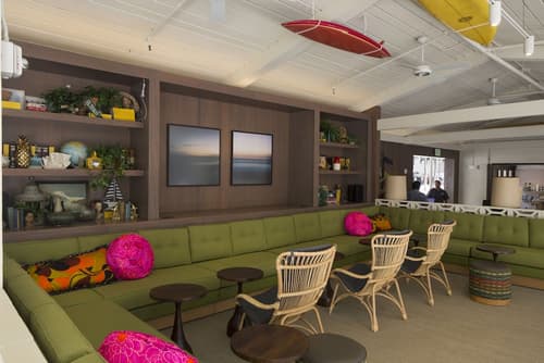 The Surfjack Hotel & Swim Club, Lobby sitting area