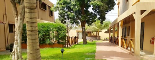 Hotel La Coccinelle, Property grounds