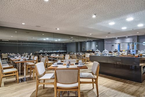 Intercity Rio de Janeiro Porto Maravilha, Restaurant