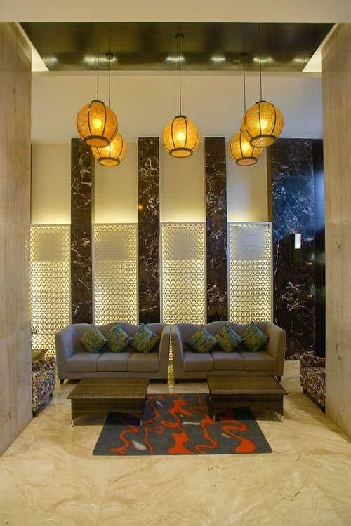 The Concord Hotel And Suites, Lobby sitting area