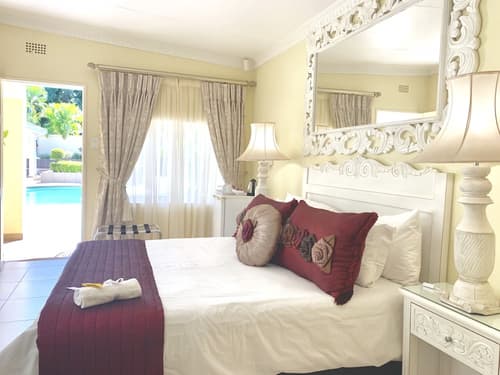 La Baruné Guest House, Room