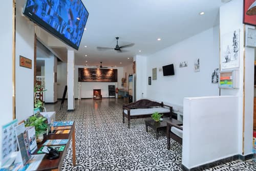 Home Chic Hotel, Lobby sitting area