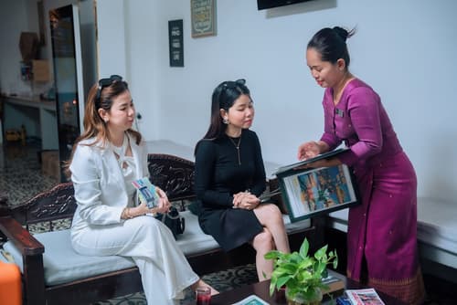 Home Chic Hotel, Lobby sitting area