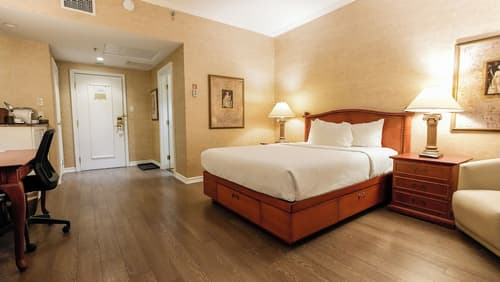 Hôtel Palace Royal Centre-Ville par JARO, Room