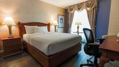 Hôtel Palace Royal Centre-Ville par JARO, Room