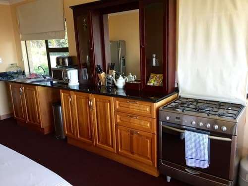 Kingston Place Guest House, Private kitchen