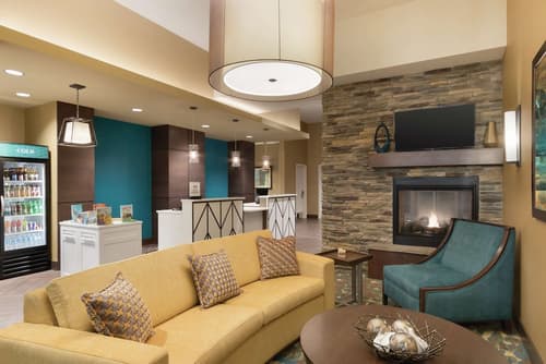 Homewood Suites by Hilton Calgary Downtown, Lobby