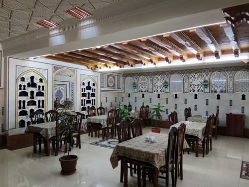 Ziyobaxsh Hotel