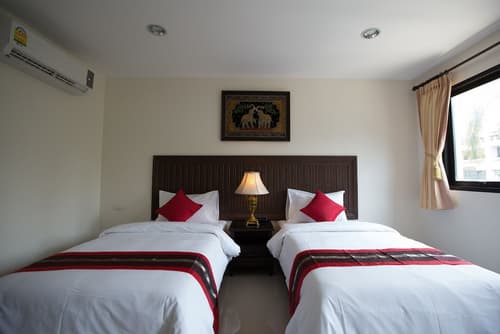 True Siam Rangnam Hotel