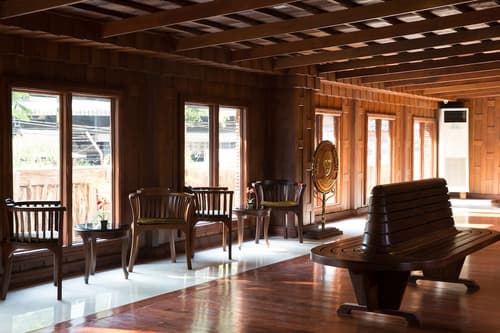 True Siam Rangnam Hotel, Lobby sitting area