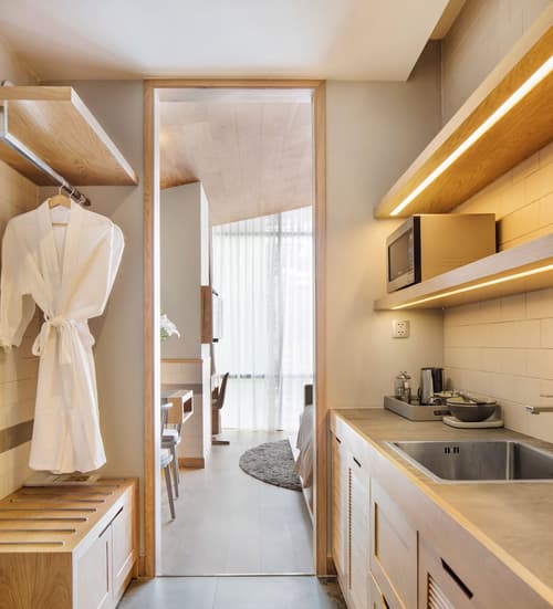 Fusion Suites Saigon, Room