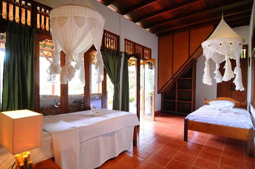 Villa Lihat Sawah