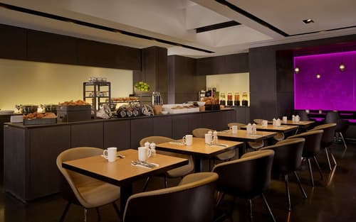 Park Plaza London Waterloo, Restaurant