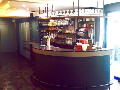 Hôtel La Marine, Coffee shop