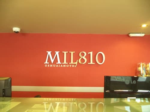 Hotel Mil 810, Reception