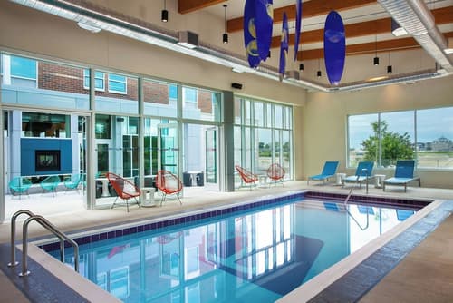 Aloft Syracuse Inner Harbor, Pool