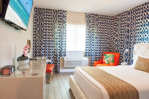 Oceanside Hotel and Suites, Room