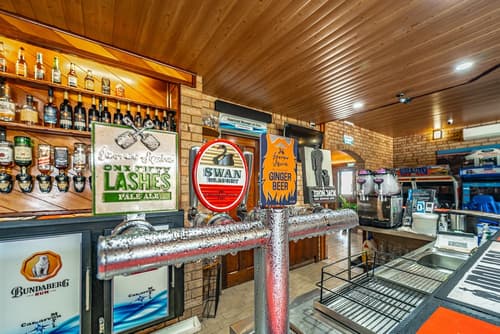 Carnarvon Motel, Interior