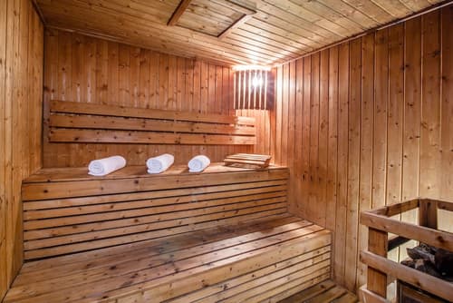 Sunday Suites Excelsior Hotel Deira (formerly Sheraton Deira), Sauna
