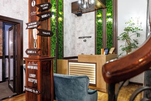 La Strada Boutique Villa, Reception