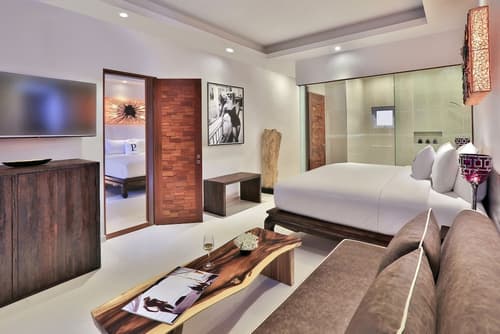 The Privilege Hotel Ezra Beach Club, Room