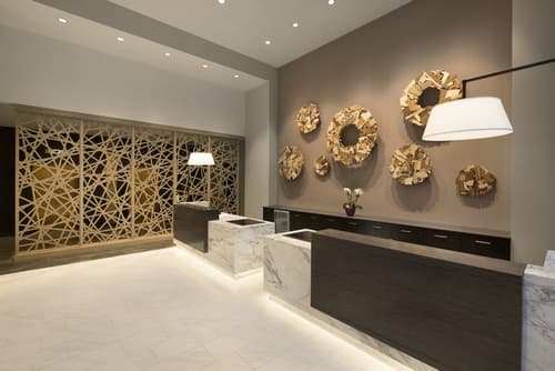 Embassy Suites by Hilton Minneapolis Downtown, Reception