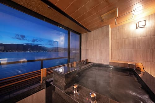 Miyajima Kinsuikan, Room