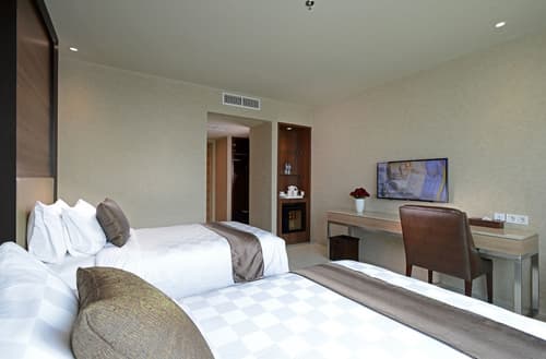 Aria Centra Hotel Surabaya