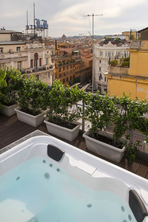 Hotel 87 Eighty seven