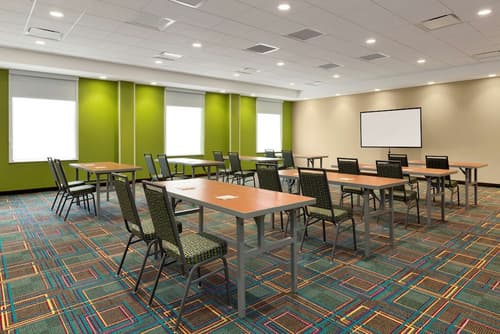 Home2 Suites by Hilton Hasbrouck Heights, Meeting facility