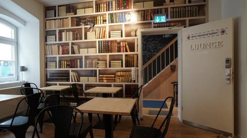 Old Kings Design Hostel