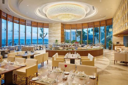 Wyndham Legend Halong Hotel