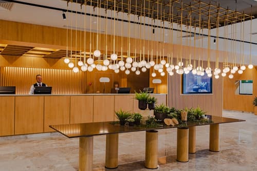 Hotel Sinaia, Reception