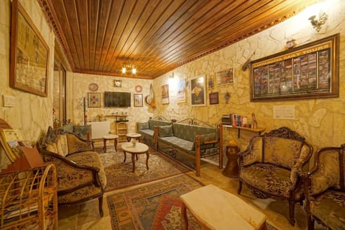 Melek Cave Hotel, Lobby sitting area