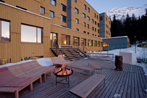 Youth Hostel St. Moritz, Terrace/patio