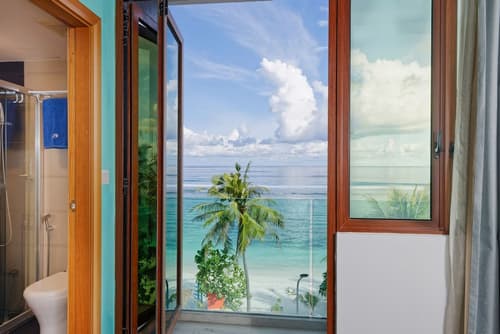 H78 Maldives, Room