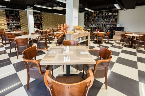 Di Verdi Imperial Hotel