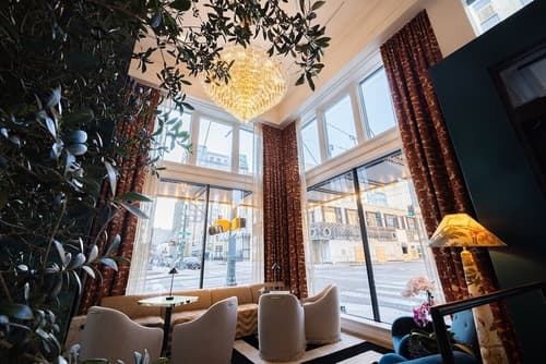 voco Hotel Napoleon Memphis by IHG, Lobby